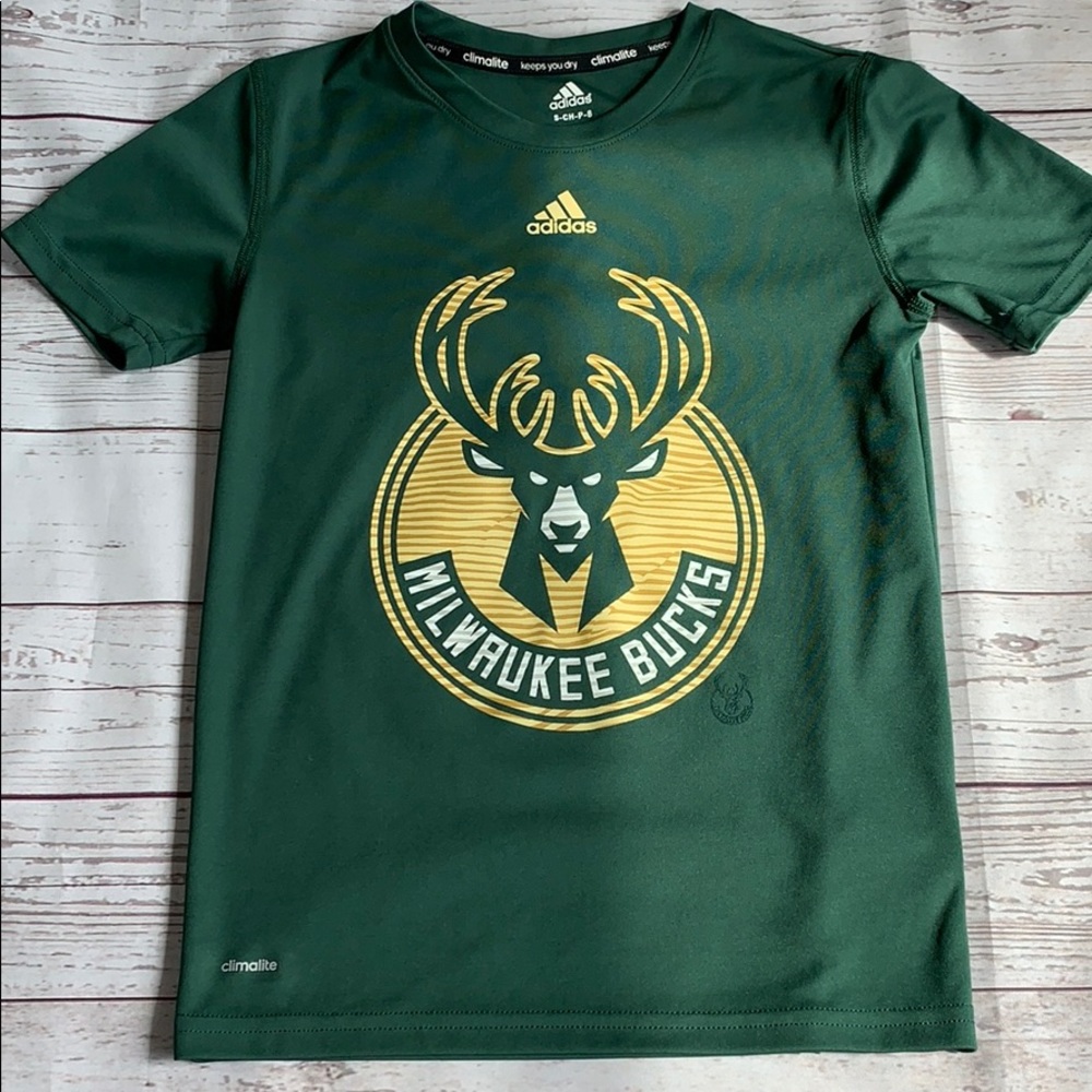 Milwaukee bucks Adidas T-shirt size small, 8